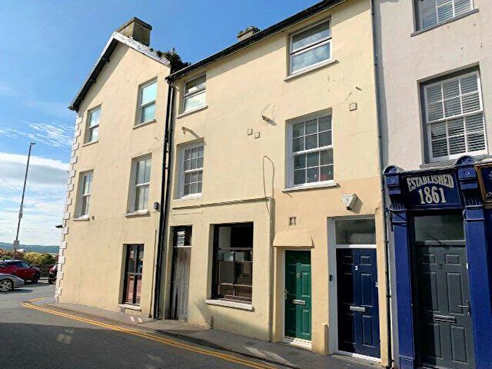 3 Bedroom Apartment For Sale In Copperhill Street, Aberdovey, Gwynedd, LL35