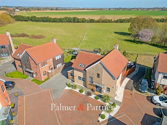 4 Bedroom Detached House For Sale In Kiln Road, Ardleigh, Colchester, Essex, CO7
