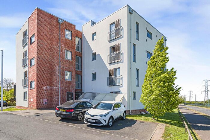 2 Bedroom Flat For Sale In Sympathy Vale, Dartford, DA1