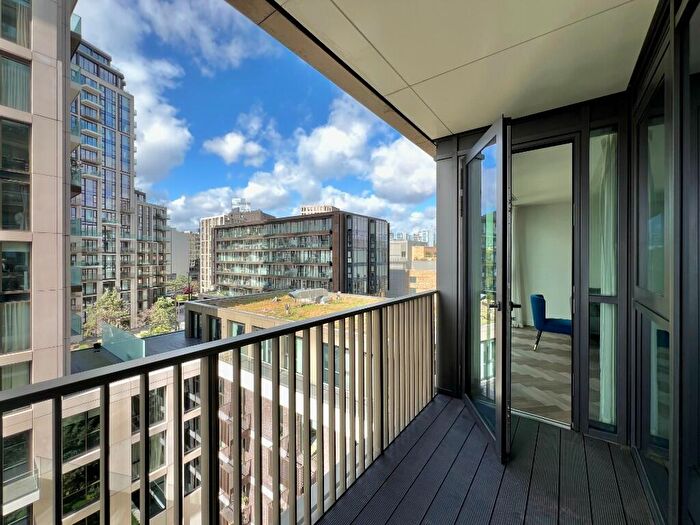 2 Bedroom Apartment To Rent In Th Floor, Merino Gardens, London Dock, London, E1W