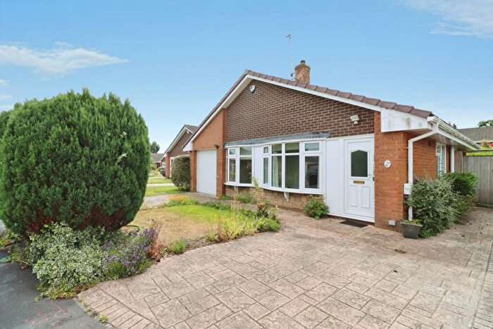 3 Bedroom Detached Bungalow For Sale In Harborne Drive, Spital, CH63