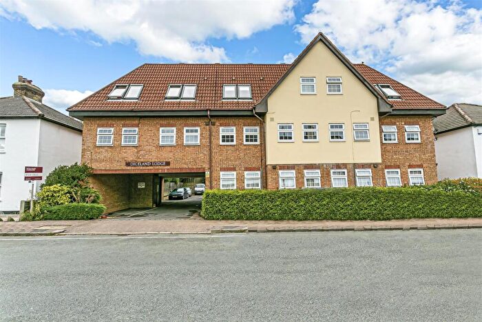 1 Bedroom Apartment To Rent In Diceland Road, SM7