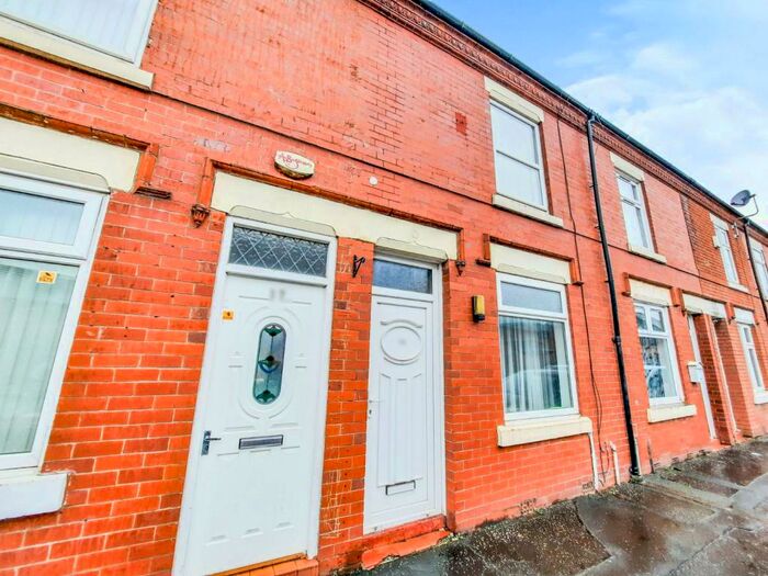 2 Bedroom Terraced House To Rent In Levens Street, Salford, Manchester, M6