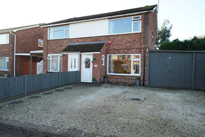 3 Bedroom Semi Detached House For Sale In Conway Close, Loughborough, LE11