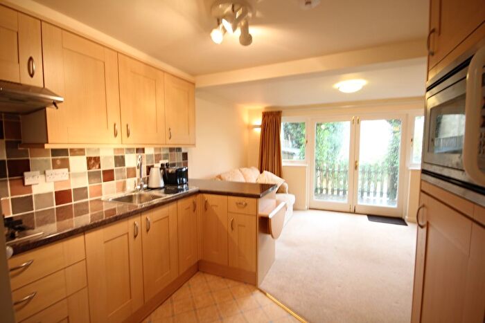 1 Bedroom Flat To Rent In Summerhill Road, Bath, BA1
