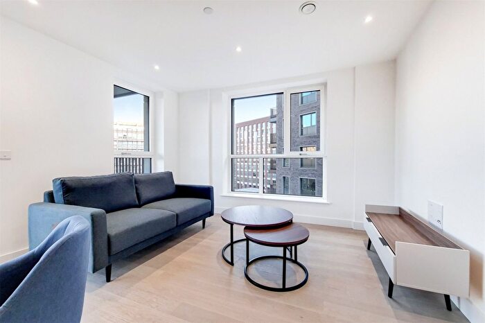 1 Bedroom Flat To Rent In The Green Quarter, Randolph Road, UB1