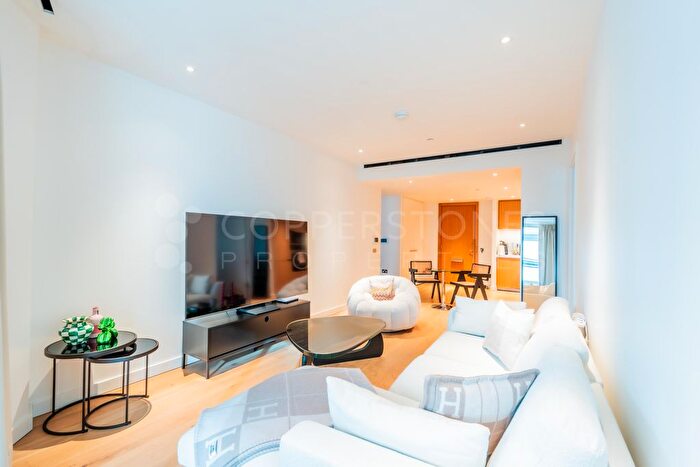 2 Bedroom Flat To Rent In Wilshire House, Prospect Way, SW11