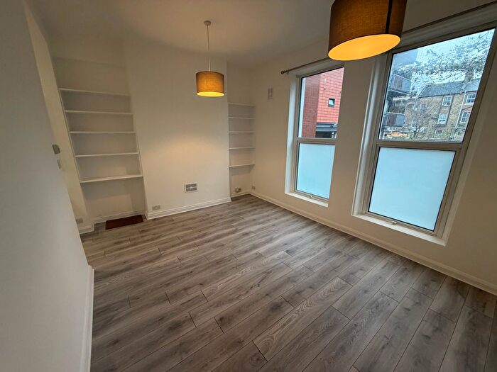 1 Bedroom Flat To Rent In Kilburn High Road, London, NW6