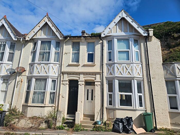 1 Bedroom Flat To Rent In Caves Road, St. Leonards-On-Sea, TN38