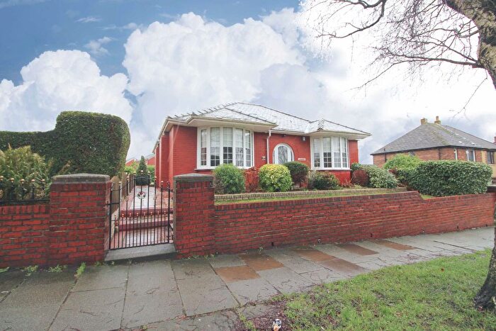 2 Bedroom Bungalow For Sale In Norley Hall Avenue, Pemberton, Wigan, WN5
