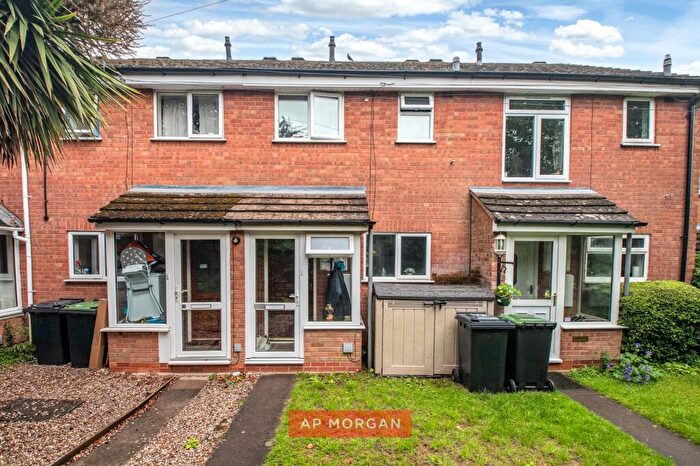 2 Bedroom Terraced House For Sale In Hill Lane, Bromsgrove, Worcestershire, B60