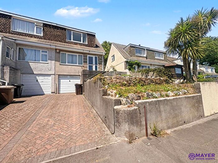 3 Bedroom Semi Detached House For Sale In Newnham Road, Plympton, PL7