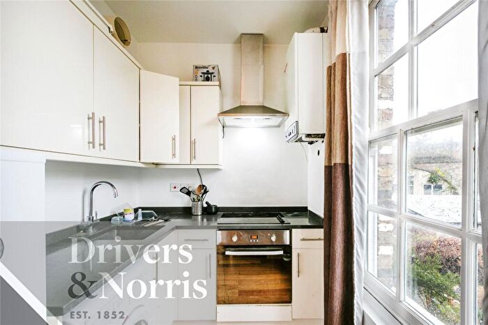 2 Bedroom Apartment To Rent In Royal College Street, Camden, London, NW1