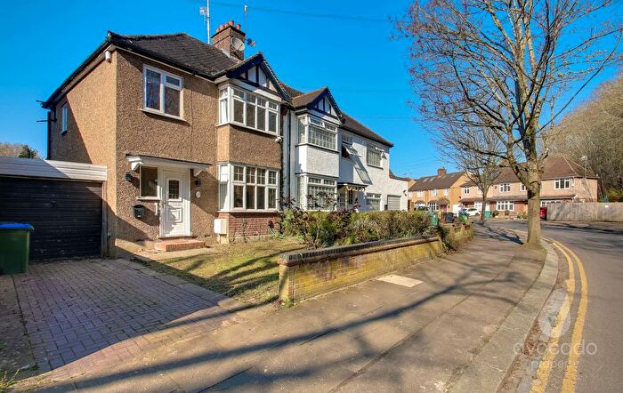3 Bedroom Semi-Detached House To Rent In Gade Avenue, Watford, WD18