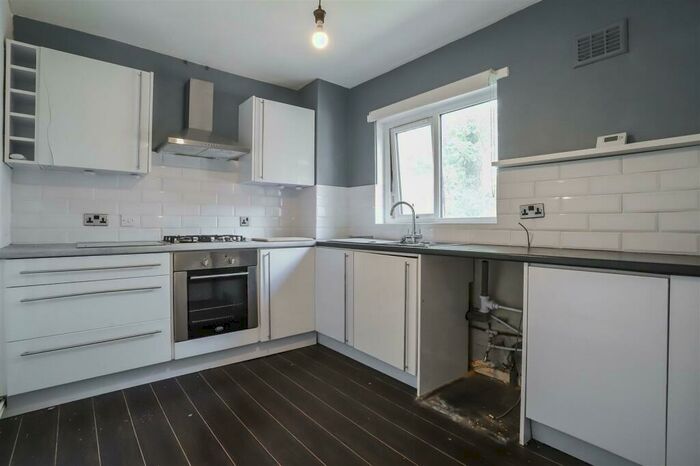 2 Bedroom Apartment To Rent In Mansfield Road, Rochdale, OL11