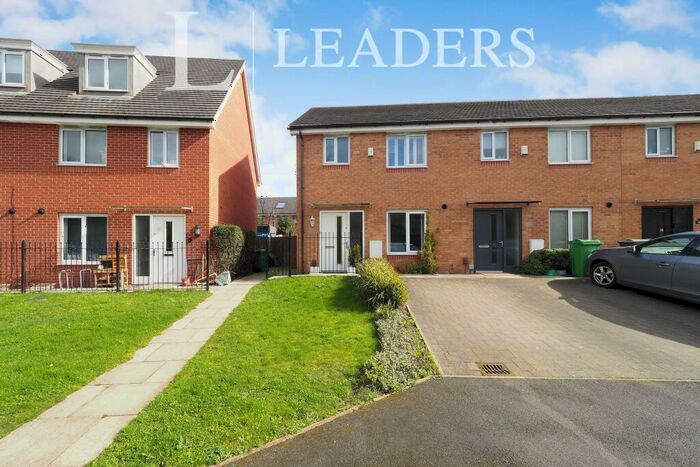 3 Bedroom End Of Terrace House To Rent In Horwood Drive, Nottingham, NG11