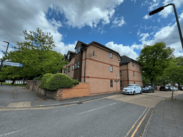 2 Bedroom Flat To Rent In St. Marys Avenue Central, Southall, UB2