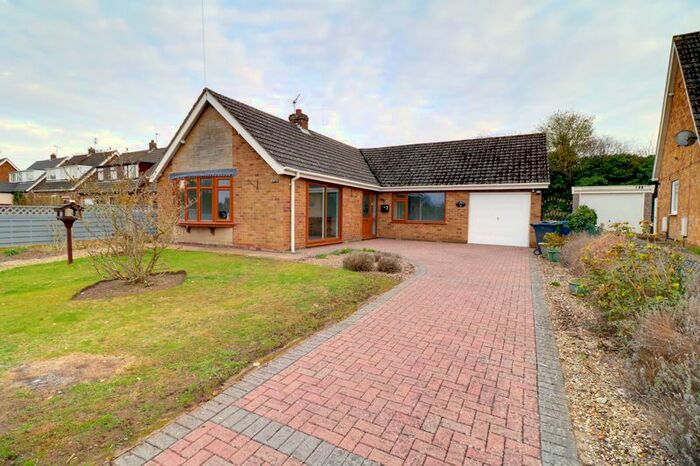 3 Bedroom Detached Bungalow To Rent In Astley Crescent, Scotter, Gainsborough, DN21