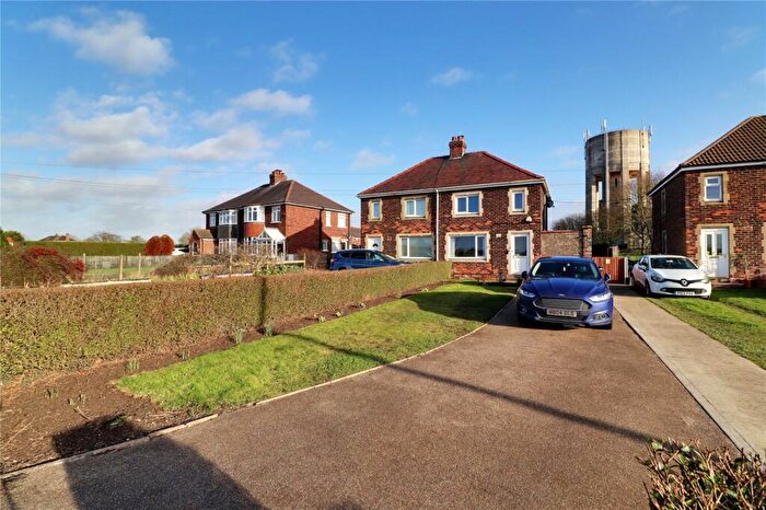 3 Bedroom Semi-Detached House For Sale In Belton Road, Epworth, Doncaster, Lincolnshire, DN9