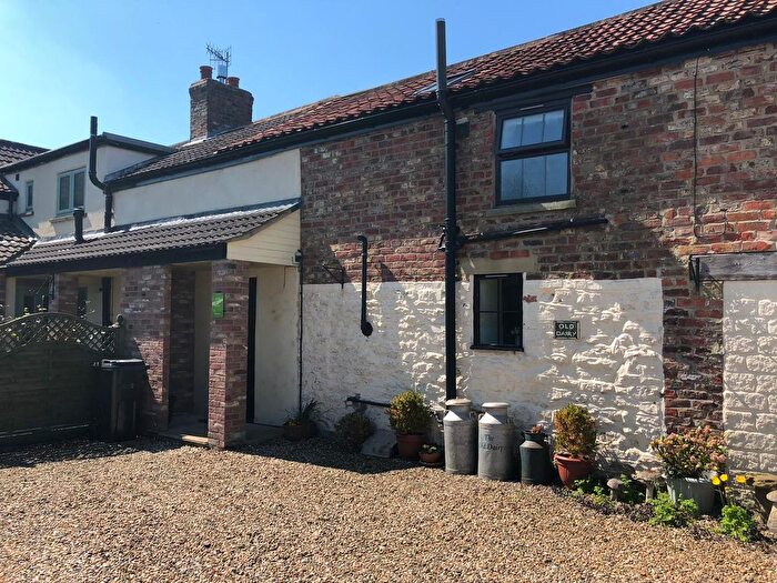2 Bedroom Cottage To Rent In Helperthorpe, Malton, YO17