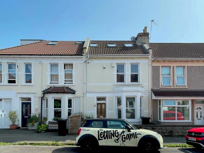 3 Bedroom Terraced House To Rent In Sandholme Road, Brislington, Bristol, BS4