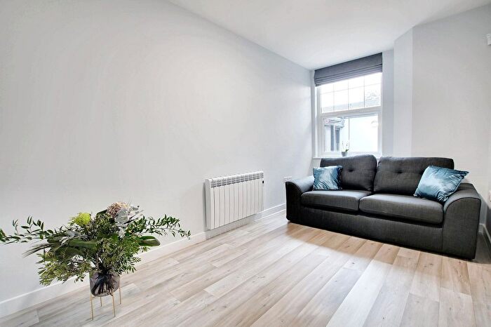 1 Bedroom Flat To Rent In Houlditch Road, Dhian House, LE2