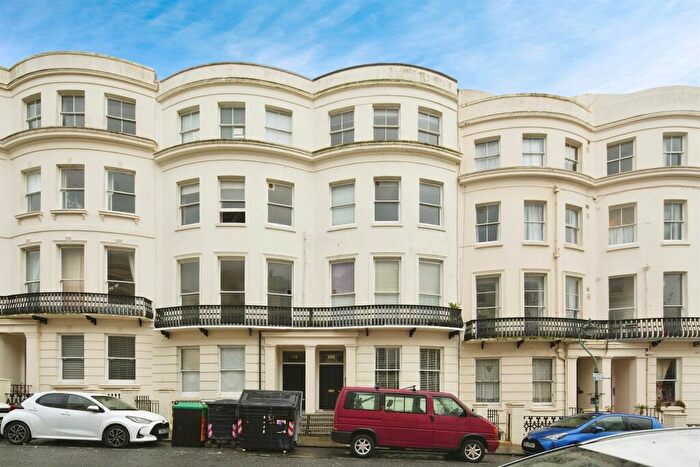 1 Bedroom Apartment For Sale In Lansdowne Place, Hove, BN3