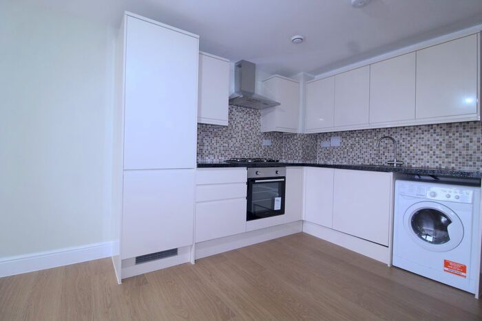 2 Bedroom Flat To Rent In Cameron Road, Seven Kings, Ilford, IG3