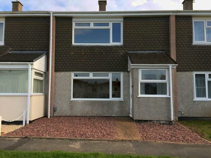 2 Bedroom Semi-Detached House To Rent In Buller Park, Saltash, PL12