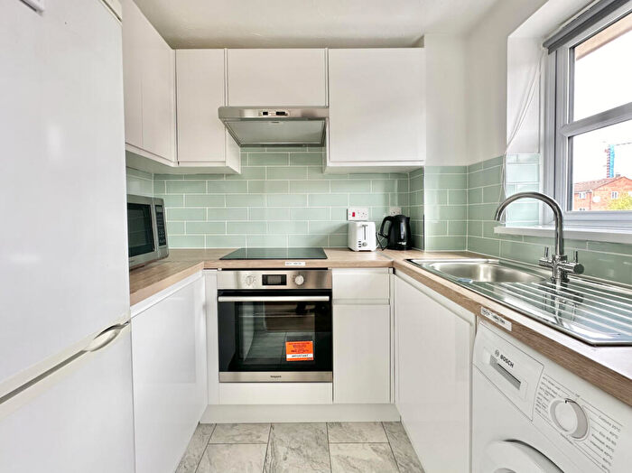 1 Bedroom Flat To Rent In John Williams Close, London, SE14