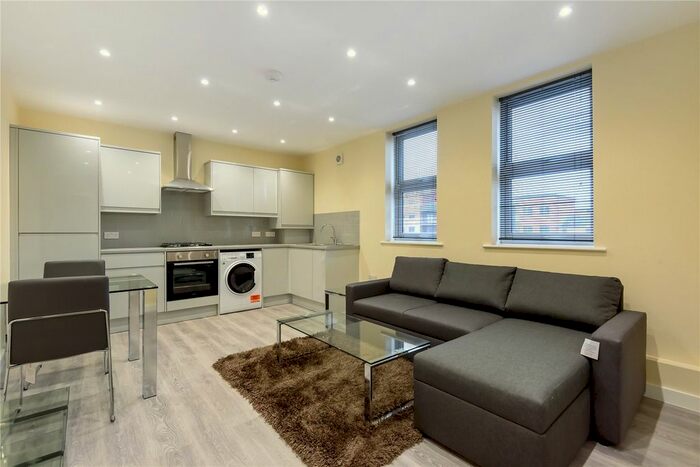 1 Bedroom Flat To Rent In Vachel Road, Reading RG1