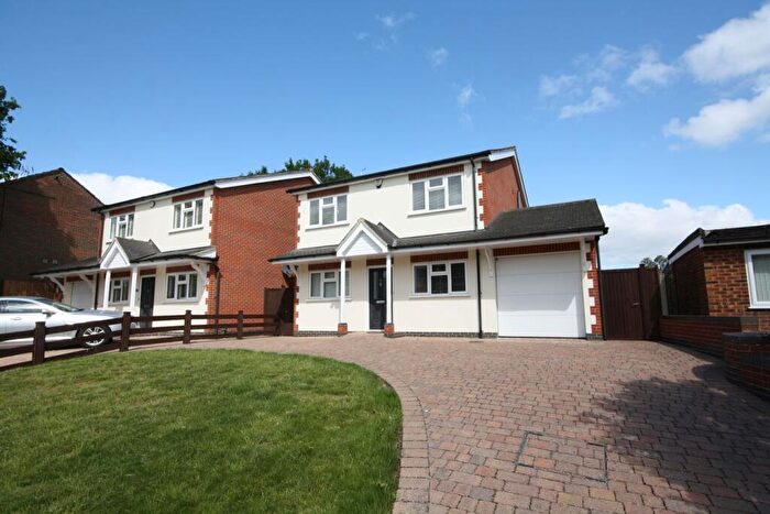 4 Bedroom Detached House To Rent In Post Meadow, Iver, SL0