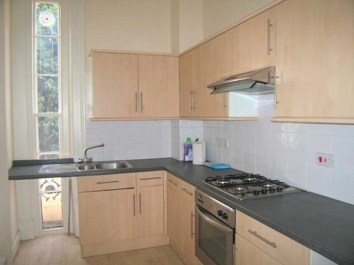 1 Bedroom Flat To Rent In Holloway Road, N19