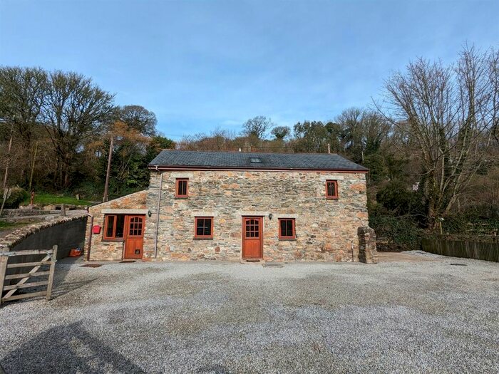 3 Bedroom Property To Rent In Cusgarne, Truro, TR4