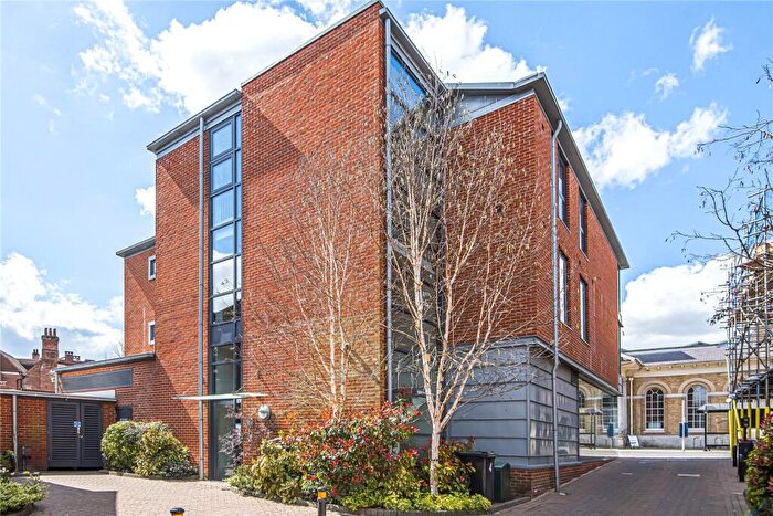 2 Bedroom Apartment To Rent In Exchange Square, Winchester, Hampshire, SO23
