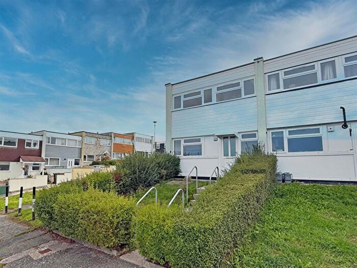 3 Bedroom End Of Terrace House For Sale In Langley Crescent, Southway, Plymouth, PL6