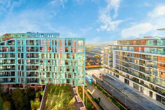 1 Bedroom Flat To Rent In Cable Walk, London, SE10