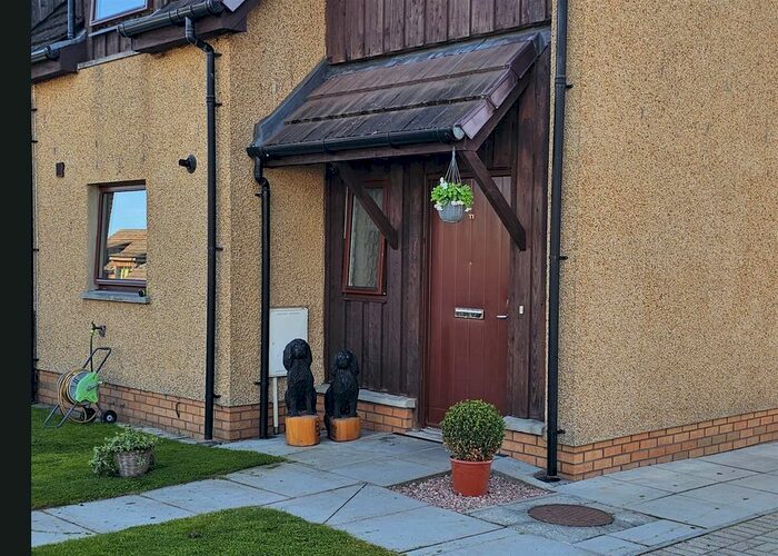 2 Bedroom Semi-Detached House For Sale In Harbour View, Invergordon, IV18
