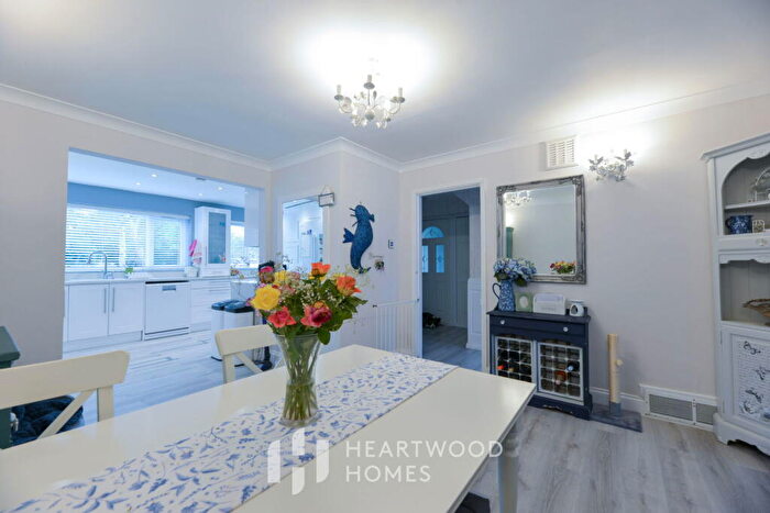 3 Bedroom End Of Terrace House For Sale In Meadowcroft, St. Albans, AL1