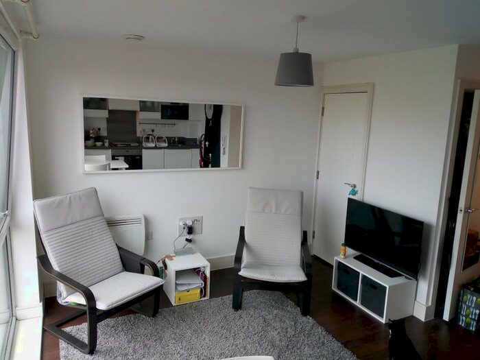 1 Bedroom Flat To Rent In McMillan St., London, London, SE8