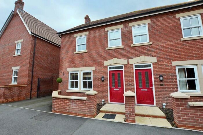 3 Bedroom Semi-Detached House To Rent In Crowsley Road, Kempston, MK42