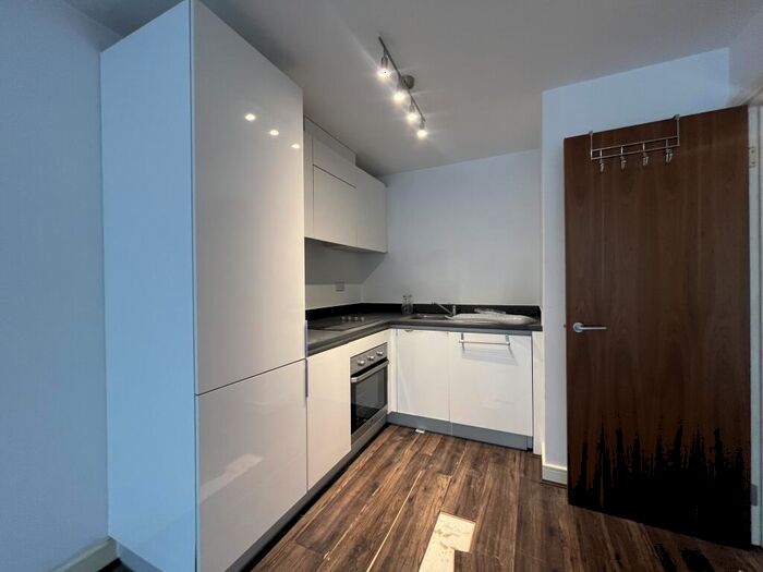 1 Bedroom Apartment To Rent In Waterfront West, Brierley Hill, DY5