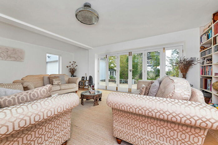 5 Bedroom Detached House For Sale In Daintree, Needingworth, St. Ives, PE27