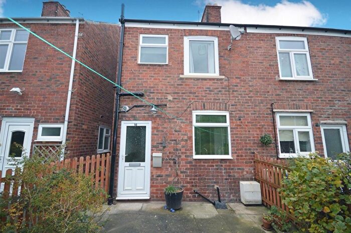 2 Bedroom Semi-Detached House To Rent In Brocklehurst Piece, Brampton, Chesterfield, S40