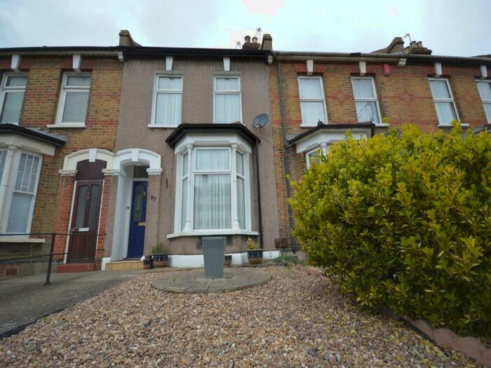 3 Bedroom House To Rent In Pelham Road, Gravesend, Kent, DA11