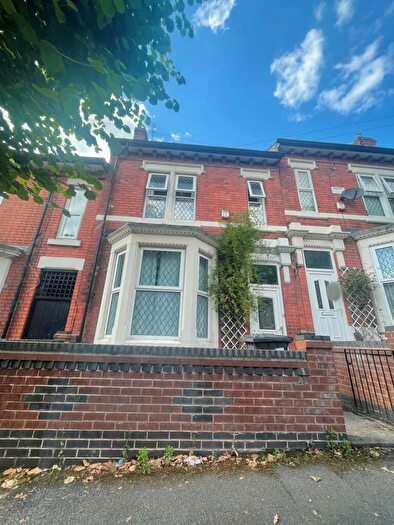 4 Bedroom House To Rent In Wilfred Street, Derby, DE23