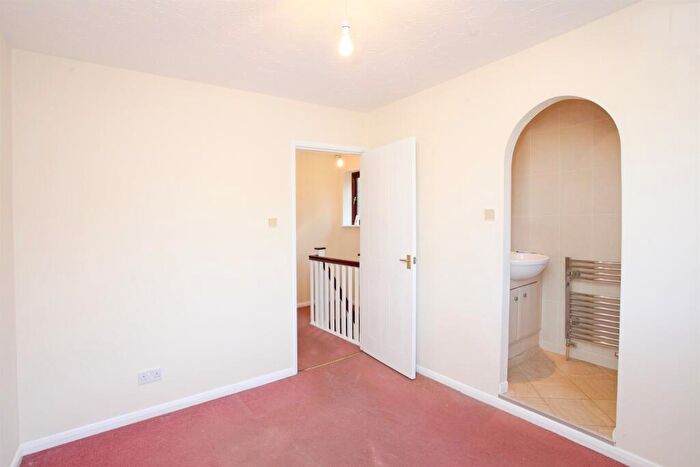 2 Bedroom Semi-Detached House For Sale In Marigold Close, Rogerstone, Newport, NP10