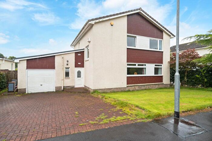 4 Bedroom Detached House To Rent In Beauly Crescent, Kilmacolm, PA13