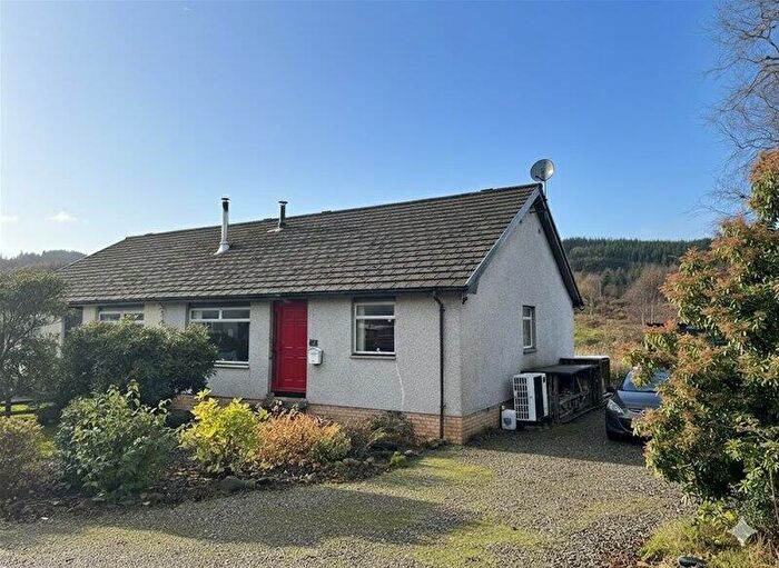 3 Bedroom Semi-Detached Bungalow For Sale In Victoria Park, Minard, PA32