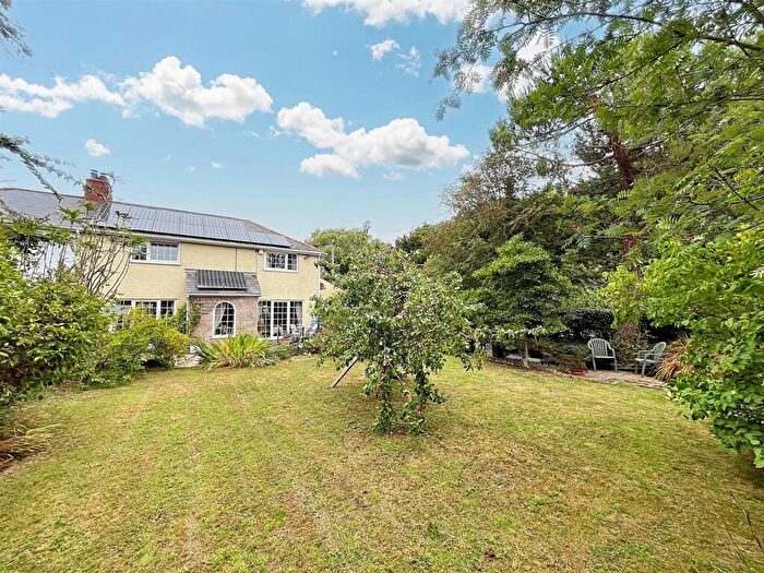 4 Bedroom Cottage For Sale In Beach Road, St. Brides Wentlooge, Newport, NP10